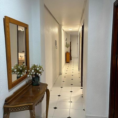 Просторная Квартира Рядом С Морем В Хорошем Районе Torrevieja Exterior foto